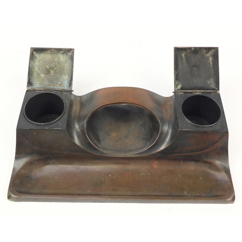 2281 - German Modernist bronze desk stand with two inkwells, impressed Aktin Gesellschaft Gladenbeck Friedr... 