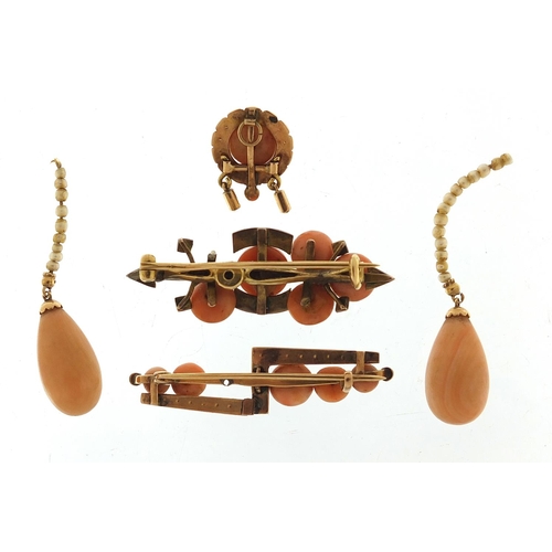 223 - Antique unmarked gold, coral and seed pearl jewellery including two bar brooches, the largest 4.5cm ... 