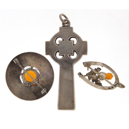 216 - Scottish unmarked silver agate cross pendant and two citrine brooches, the largest 6cm high, total 1... 