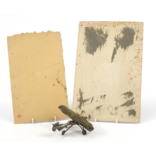 1452 - British military World War I trench art plane and two photographs including one of a soldier with a ... 
