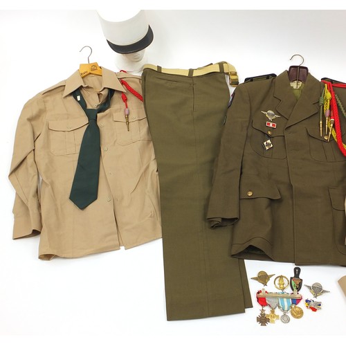 1442A - Militaria relating to Legionnaire M J Wood number 029358 including medals, kepe and uniform