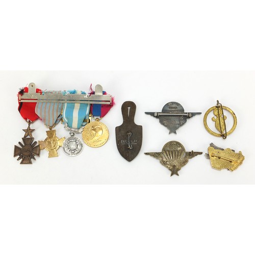 1442A - Militaria relating to Legionnaire M J Wood number 029358 including medals, kepe and uniform