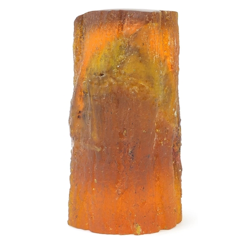 599 - Large amber style section enclosing two butterflies, 21.5cm wide