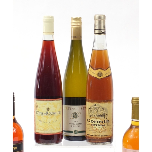 1093 - Fourteen bottles of table wine including Sauvignon blanc, Hungarian Ice wine and Chardonnay