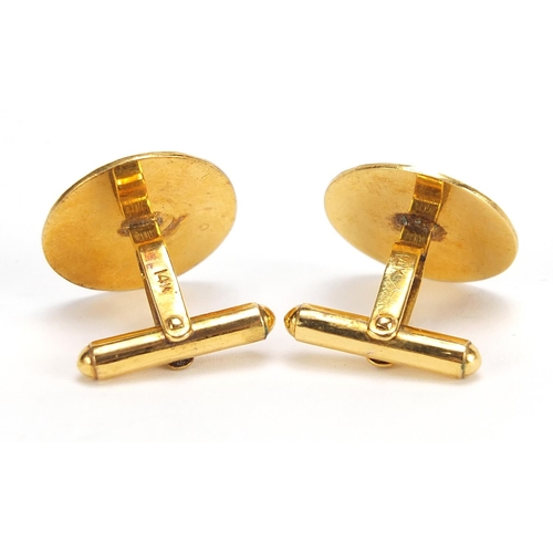 213 - Pair of Chinese 14ct gold cufflinks, 2cm in diameter, 7.0g