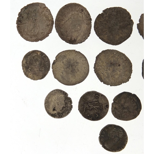 371 - Fifteen Roman coins including denarii, the largest each approximately 2.5cm in diameter, 45.8g