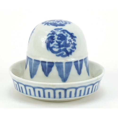 558 - Chinese blue and white porcelain lidded dish hand painted with roundels of mythical animals, the dis... 