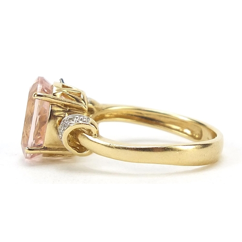 772 - 9ct gold pink stone ring, size O, 4.3g