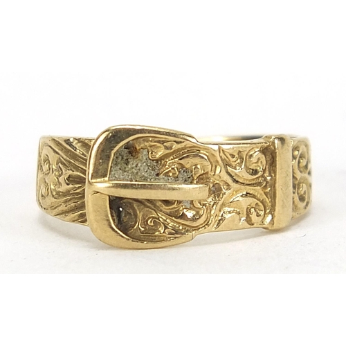 126 - 9ct gold buckle ring, size P, 2.8g