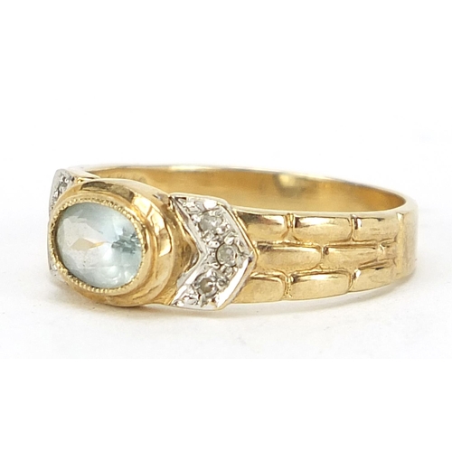 575 - 9ct gold aquamarine and diamond ring, size R/S, 3.5g