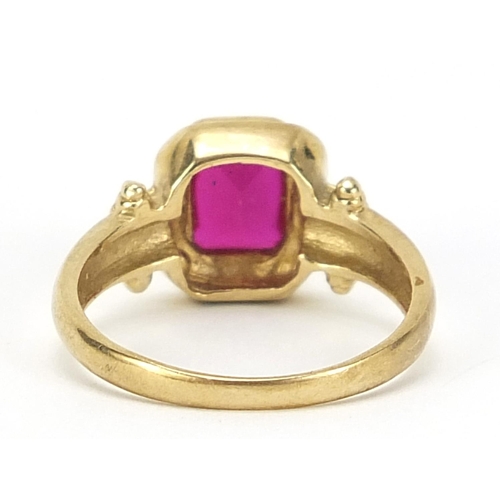 456 - 9ct gold pink stone ring, size N, 3.7g