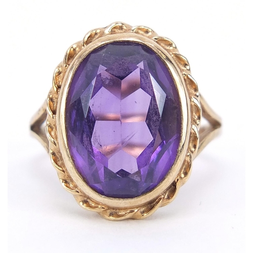 64 - 9ct gold oval amethyst ring, size J, 4.8g