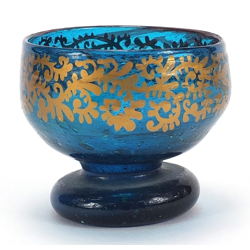 908 - Egyptian pedestal glass bowl gilded with flowers, 8cm in diameter