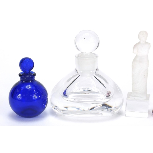 520 - Art glassware including Venus de Milo frosted and clear glass sculpture, Orrefors scent bottle and D... 