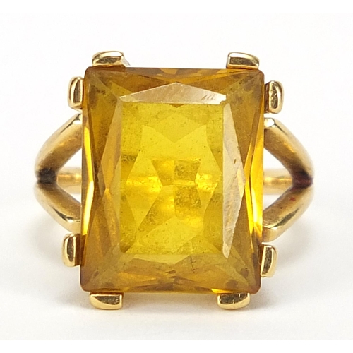 624 - Continental unmarked gold citrine ring, size L, 7.3g