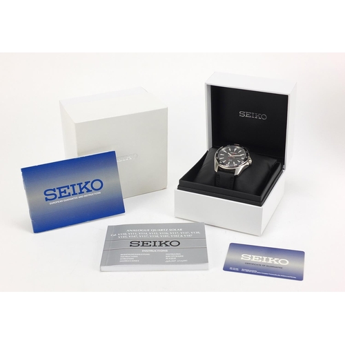 125 - Seiko Solar, gentlemen's 100m diver's quartz wristwatch with day/date aperture, V158-0AYO with box a... 