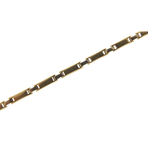 253 - Altinbas, 14ct gold two tone bracelet, 17cm in length, 6.0g