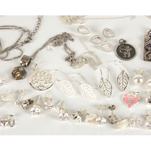 664 - Silver jewellery including earrings, pendants and necklaces, total 53.0g