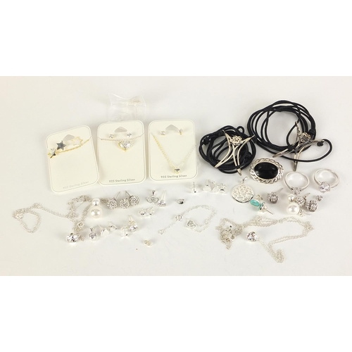 500 - Silver jewellery including monkey pendants, rings, earrings, necklaces and cabochon stone brooch, to... 