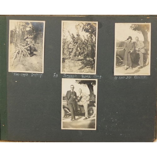 438 - Good early 20th century of black and white photographs relating to China including Death by a Thousa... 