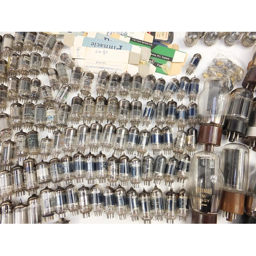 680 - Good collection of vintage radio valves some with boxes including Mullard and Pinnacle