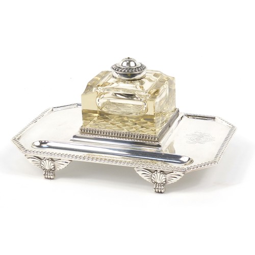 784 - Walker & Hall silver plated desk stand with cut glass inkwell, 25cm wide