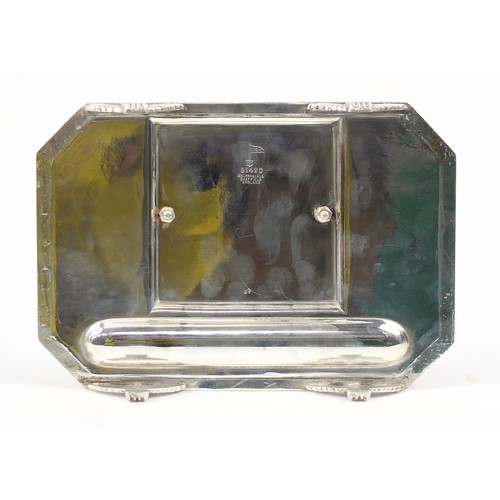 784 - Walker & Hall silver plated desk stand with cut glass inkwell, 25cm wide