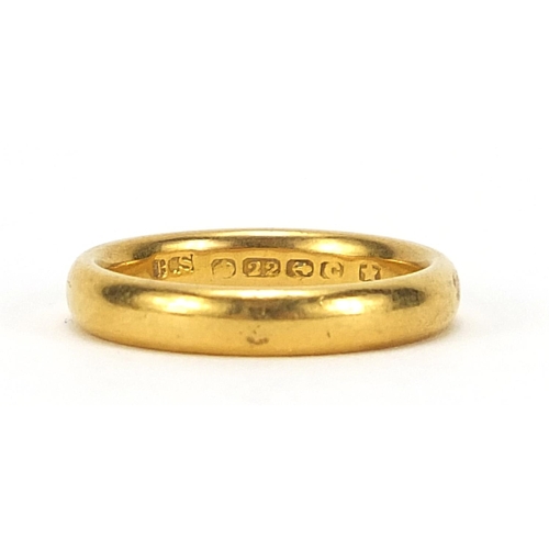 820 - Edward VII 22ct gold wedding band, Birmingham 1902, size O, 7.3g - this lot is sold without buyer’s ... 