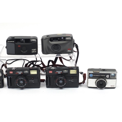 2000 - Vintage and later cameras including Halina and Praktica