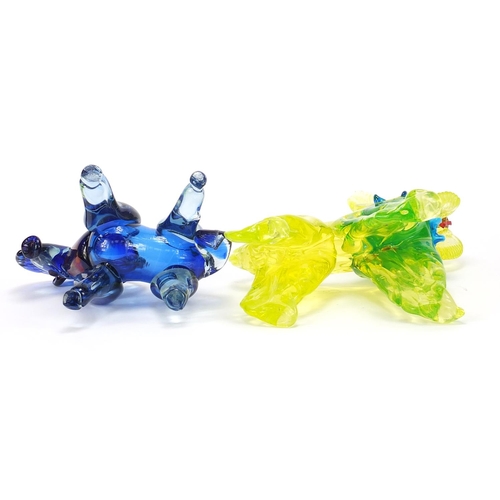 533 - Murano glass Scottie dog and a glass horse, the largest 30cm high