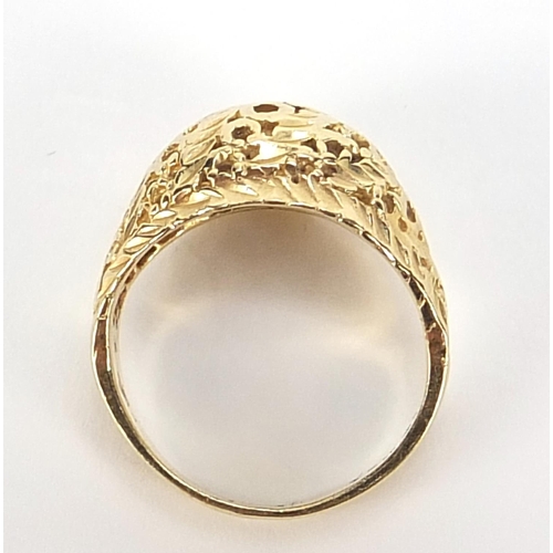 631 - 14ct gold naturalistic ring, size H, 3.6g