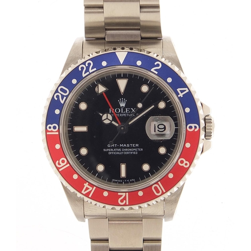 1126 - Rolex, gentlemen's GMT Master automatic wristwatch with Pepsi bezel, date aperture and box, REF 1670... 