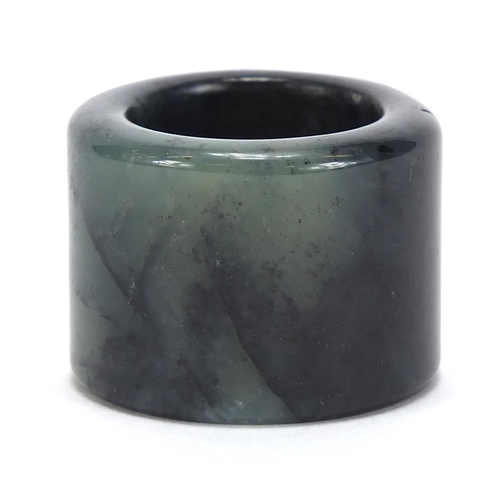 2042 - Chinese jade archer's ring, 3.5cm in diameter