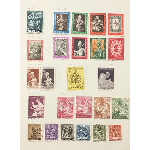 1747 - Extensive collection of antique and later world stamps arranged in albums including Brazil, France, ... 