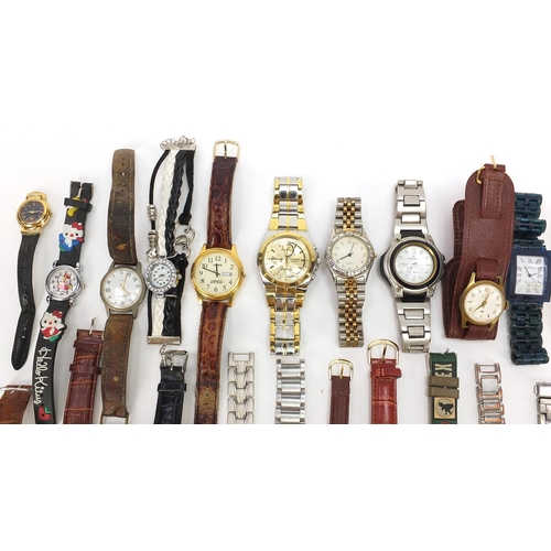 1812 - Vintage and later ladies and gentlemen's wristwatches including Lorus and Accurist