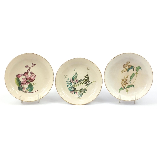 1833 - Copeland, Victorian nine piece desert service comprising three comports and six plates, each decorat... 