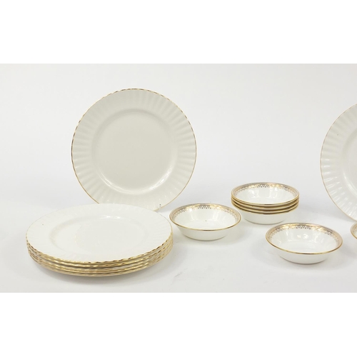 1016 - Set of six Royal Albert Val D'or dinner plates and a set of seven Royal Albert Linford bowls, the pl... 