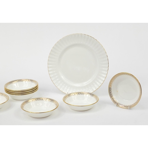 1016 - Set of six Royal Albert Val D'or dinner plates and a set of seven Royal Albert Linford bowls, the pl... 
