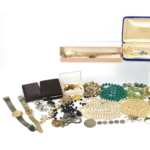 2562 - Vintage and later jewellery including simulated pearl necklaces, wristwatches, earrings and brooches