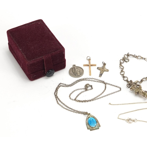 2072 - Vintage and later jewellery including 9ct gold cross pendant 1.4g, silver charm bracelet and enamell... 