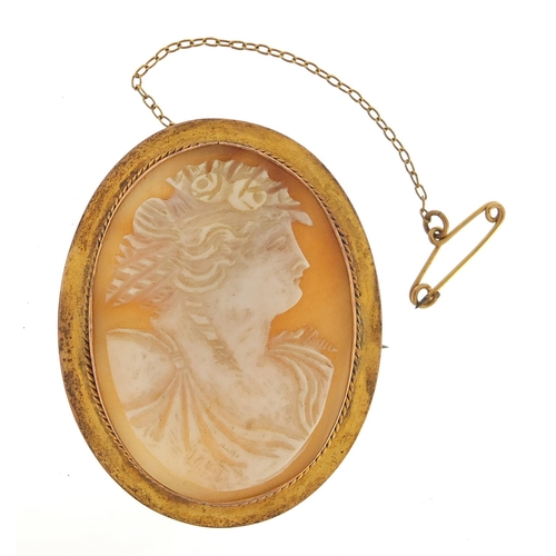 438 - 9ct gold cameo maiden head brooch, 5cm high, 10.6g