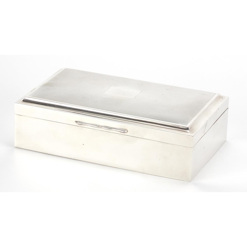 12 - Alexander Clark & Co Ltd, Elizabeth II silver cigar box, the hinged lid with engine turned decoratio... 