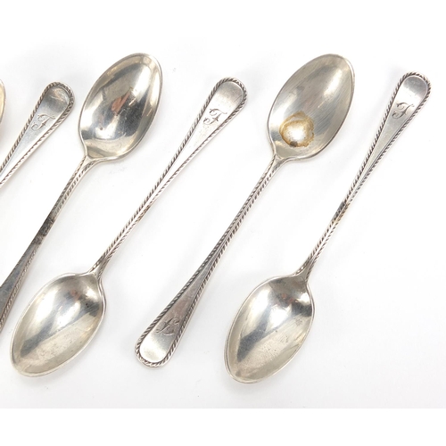 584 - Joseph Rodgers & Sons, set of six George V silver teaspoons, Sheffield 1912, 11cm in length, 86.0g