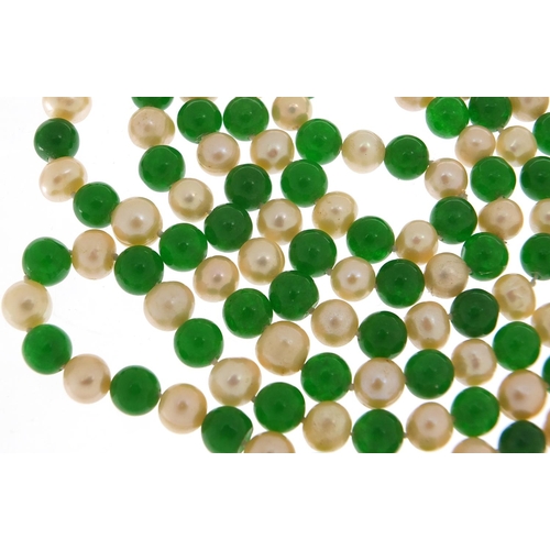 1993 - Chinese green jade and cultured pearl necklace, 120cm in length, 105.8g