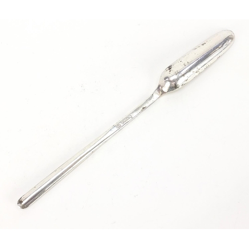 724 - Francis Howard Ltd, Elizabeth II double end silver marrow scoop, Sheffield 1977, 22cm in length, 45.... 