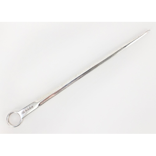 822 - William Collins, William IV silver meat skewer design letter opener, London 1833, 27.5cm in length, ... 