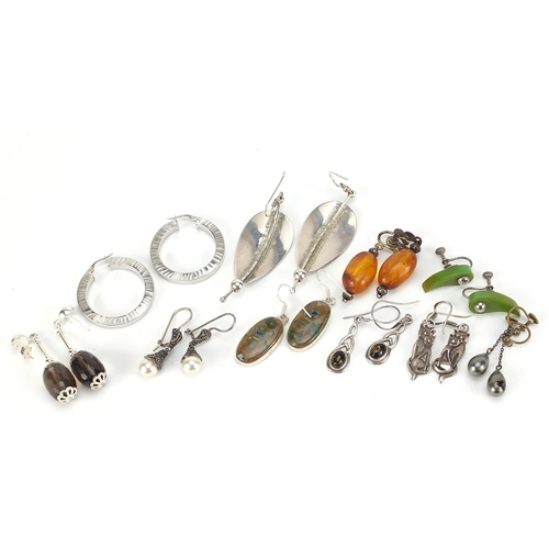 1817 - Vintage and later earrings including seven pairs of silver earrings, a pair of Bakelite earrings and... 