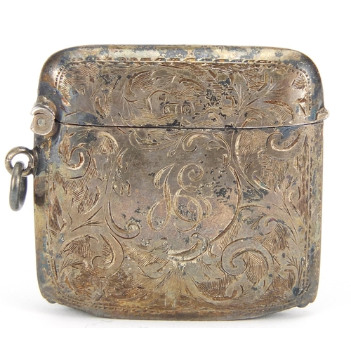 429 - John Thompson & Sons, George V silver vesta engraved with foliage, Birmingham 1913, 4.2cm wide, 19.2... 