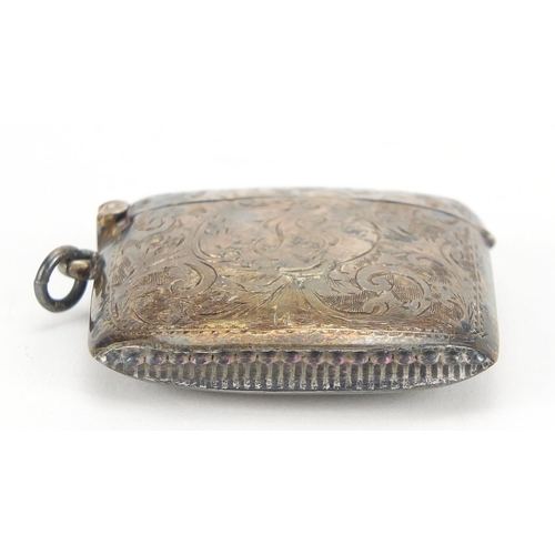 429 - John Thompson & Sons, George V silver vesta engraved with foliage, Birmingham 1913, 4.2cm wide, 19.2... 