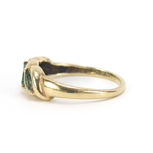 492 - 9ct gold green stone ring, size M, 2.2g